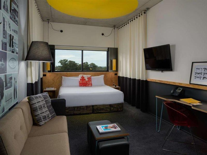 อตูรา แบล็กทาวน์ Hotel ภายนอก รูปภาพ