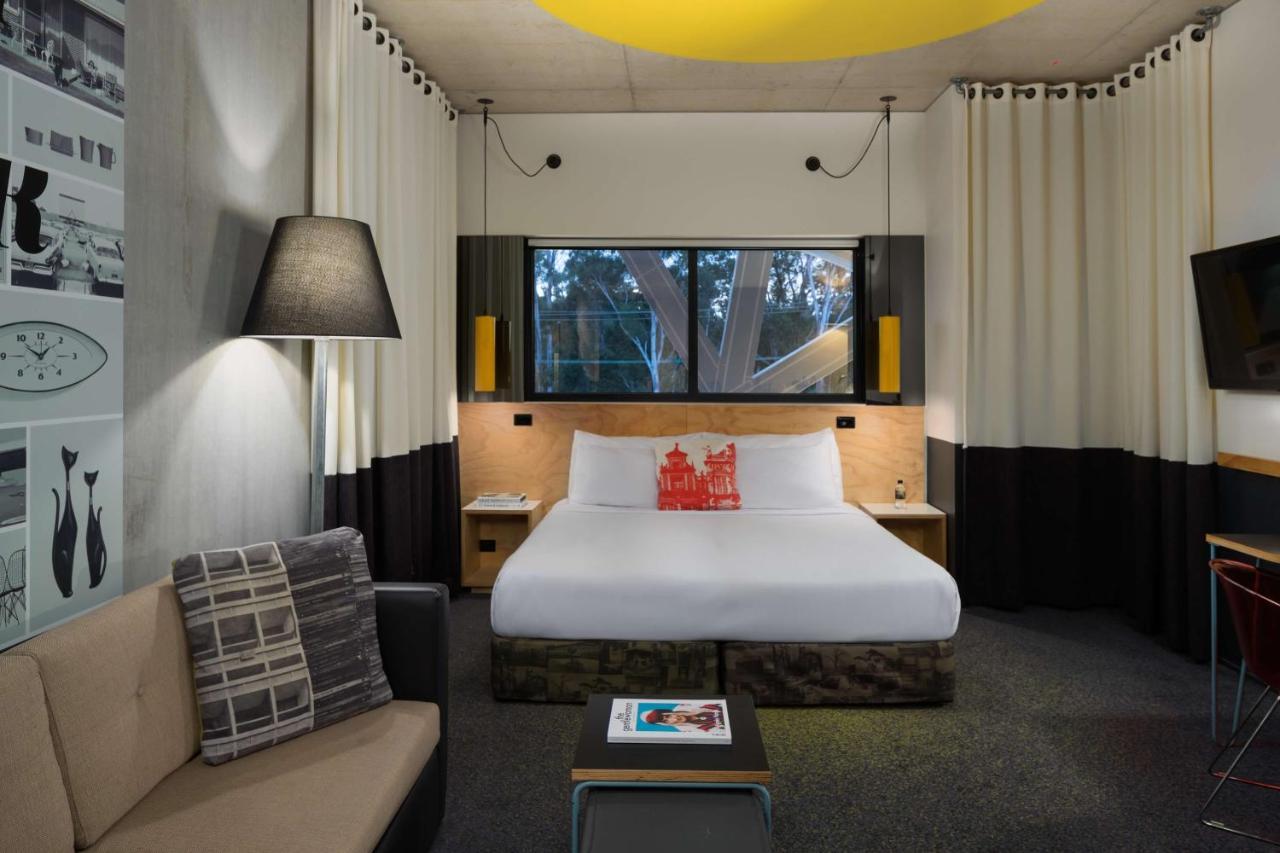 อตูรา แบล็กทาวน์ Hotel ภายนอก รูปภาพ
